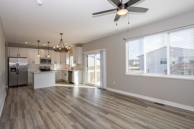 1409 NE Savana Drive, Grimes, IA 50111