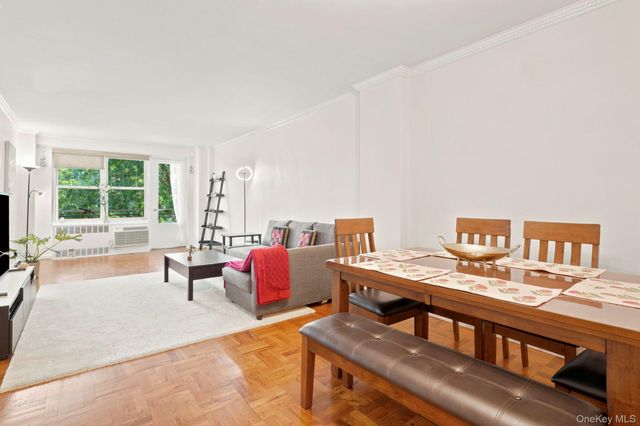 281 Garth Road B5H, Scarsdale, NY 10583