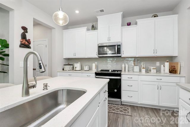 11210 Bartrams Way, Charlotte, NC 28278