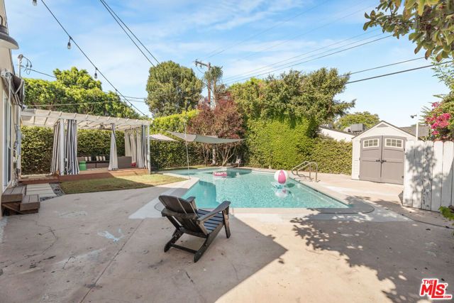 5410 Columbus Avenue, Los Angeles, CA 91411