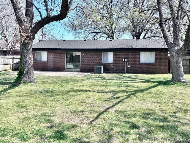 2728 S 116th East Avenue, Tulsa, OK 74129