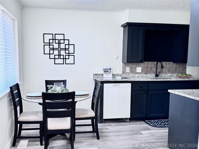 2728 S 116th East Avenue, Tulsa, OK 74129