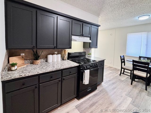 2728 S 116th East Avenue, Tulsa, OK 74129