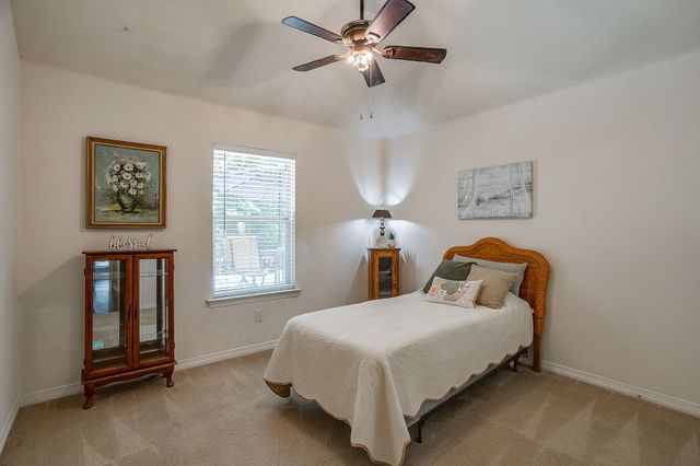 4056 Tortoise Lane, Fort Worth, TX 76135