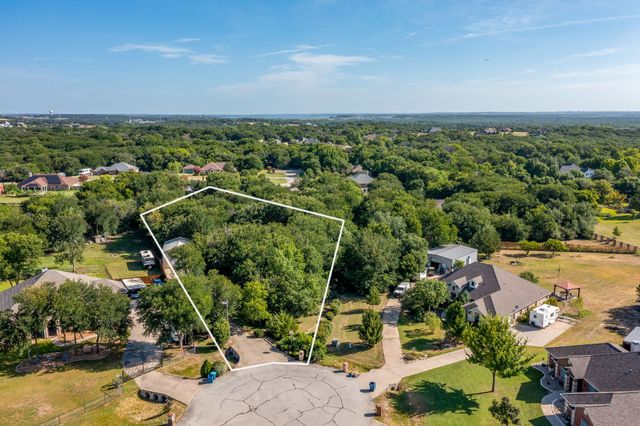4056 Tortoise Lane, Fort Worth, TX 76135