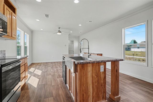 5201 County Road 707, Alvarado, TX 76009