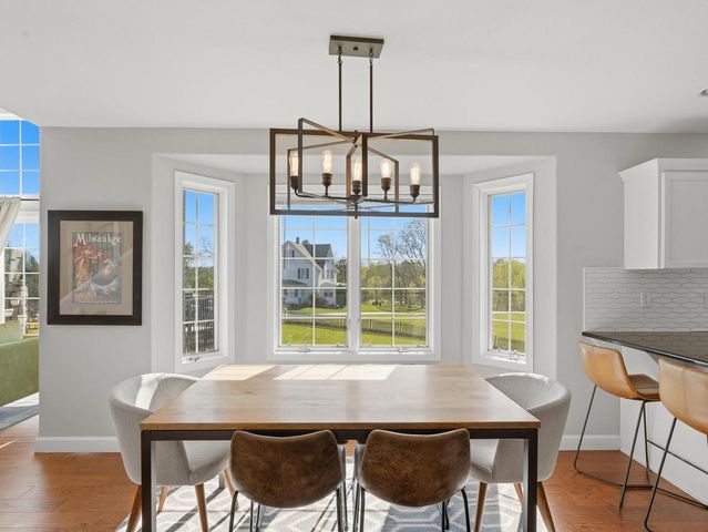 W126N6432 Willow COURT, Menomonee Falls, WI 53051