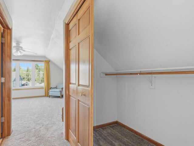 W126N6432 Willow COURT, Menomonee Falls, WI 53051