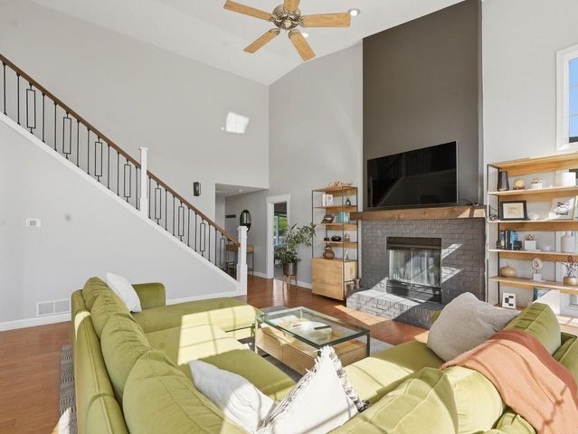 W126N6432 Willow COURT, Menomonee Falls, WI 53051