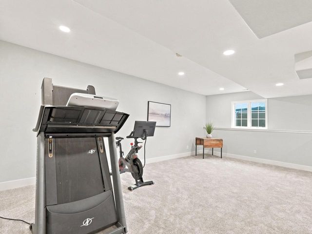 W126N6432 Willow COURT, Menomonee Falls, WI 53051