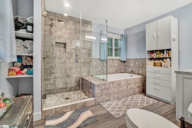158 Lentz Lane, Easley, SC 29640