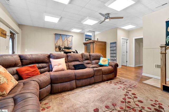 158 Lentz Lane, Easley, SC 29640