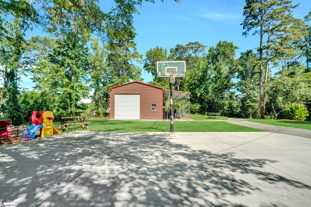 158 Lentz Lane, Easley, SC 29640