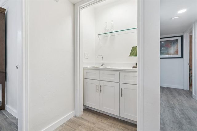 5910 N Pennsylvania Avenue 118, Oklahoma City, OK 73112