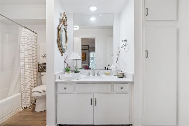 5910 N Pennsylvania Avenue 118, Oklahoma City, OK 73112