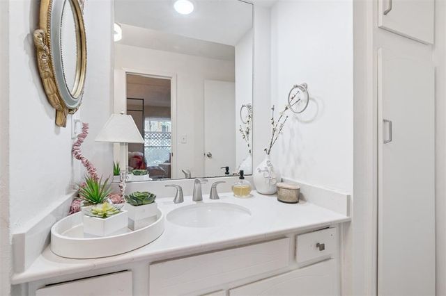 5910 N Pennsylvania Avenue 118, Oklahoma City, OK 73112