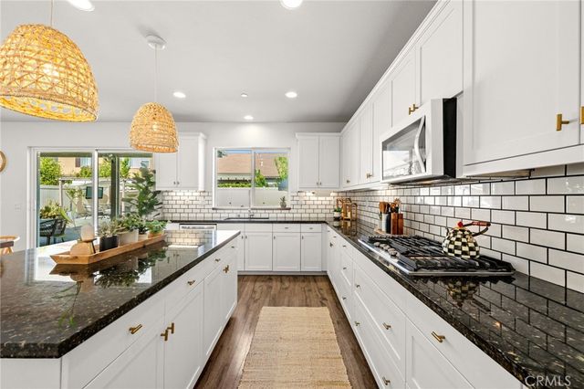 39120 Hidden Creek Lane, Temecula, CA 92591