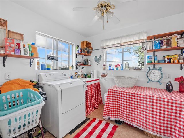 5124 Luna Road, Phelan, CA 92371