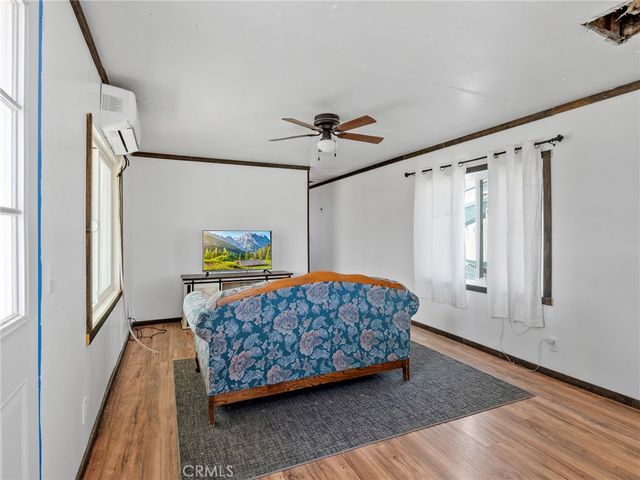 5124 Luna Road, Phelan, CA 92371