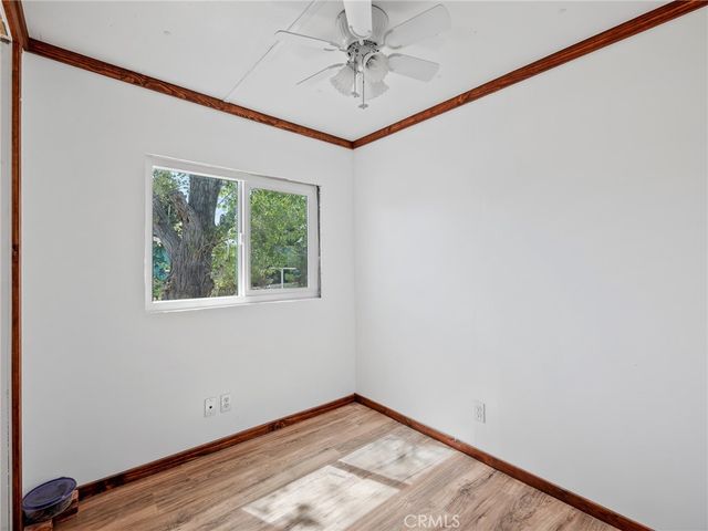 5124 Luna Road, Phelan, CA 92371