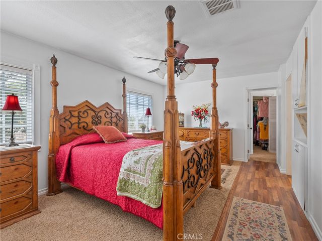 5124 Luna Road, Phelan, CA 92371