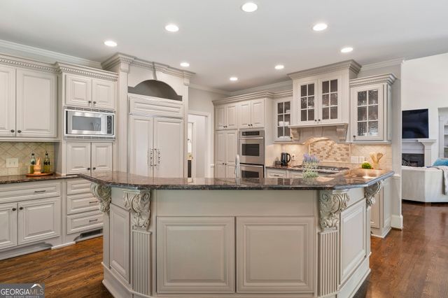 325 Waters Bend Way, Johns Creek, GA 30022