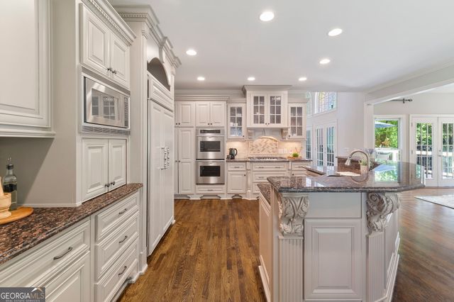 325 Waters Bend Way, Johns Creek, GA 30022