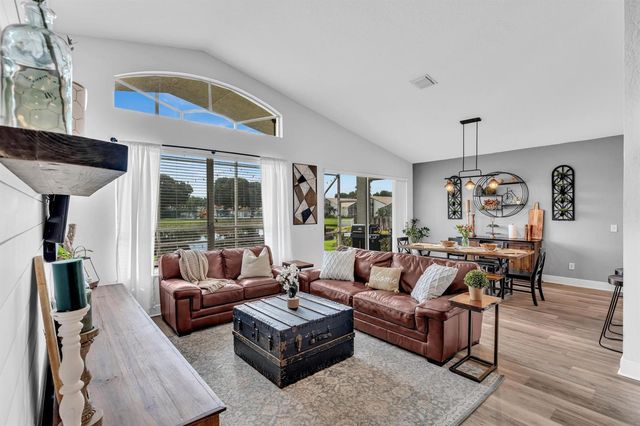 12150 Dunhill Drive, Boynton Beach, FL 33437