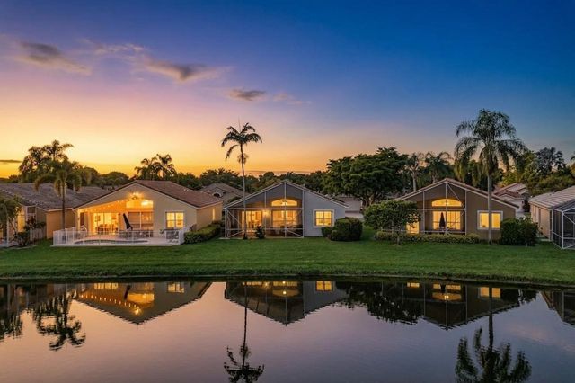 12150 Dunhill Drive, Boynton Beach, FL 33437