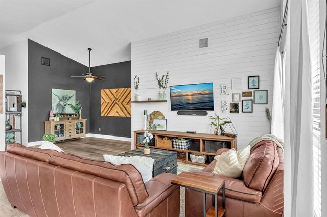 12150 Dunhill Drive, Boynton Beach, FL 33437