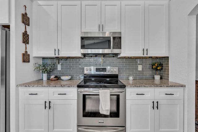 12150 Dunhill Drive, Boynton Beach, FL 33437