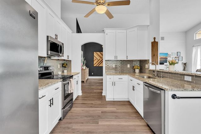 12150 Dunhill Drive, Boynton Beach, FL 33437