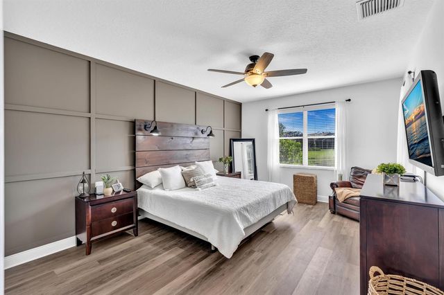 12150 Dunhill Drive, Boynton Beach, FL 33437
