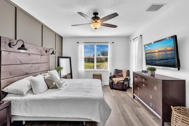 12150 Dunhill Drive, Boynton Beach, FL 33437