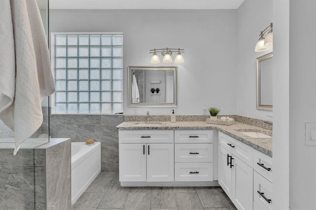 12150 Dunhill Drive, Boynton Beach, FL 33437