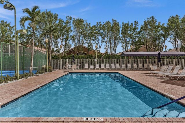 12150 Dunhill Drive, Boynton Beach, FL 33437