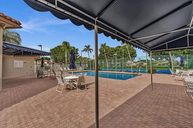12150 Dunhill Drive, Boynton Beach, FL 33437