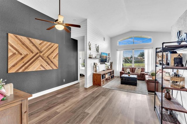 12150 Dunhill Drive, Boynton Beach, FL 33437