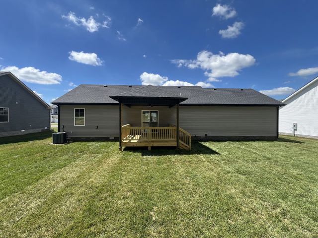 640 Avondale Road, Oak Grove, KY 42262
