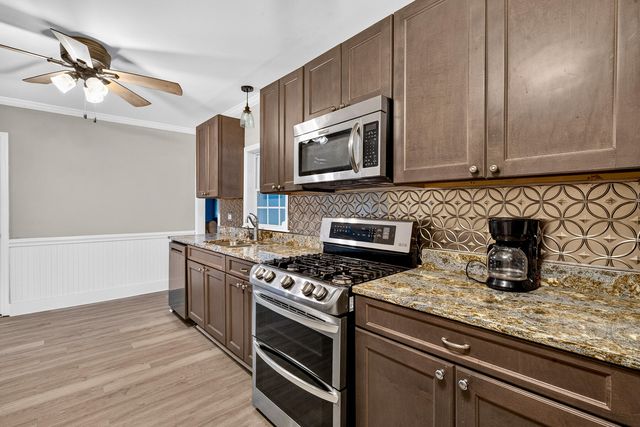 2007 Central Avenue, Summerville, SC 29483