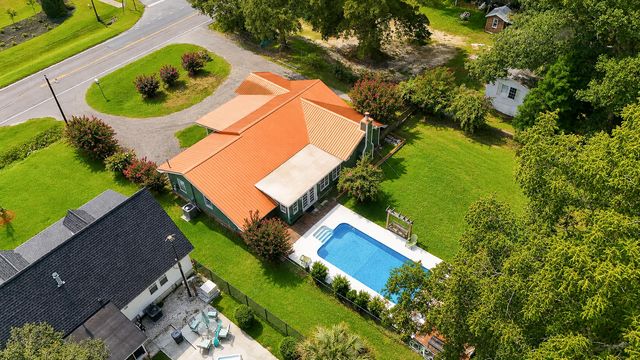 2007 Central Avenue, Summerville, SC 29483