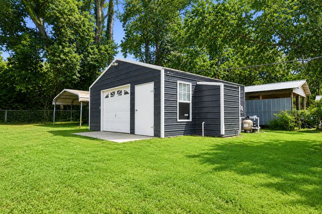 2007 Central Avenue, Summerville, SC 29483