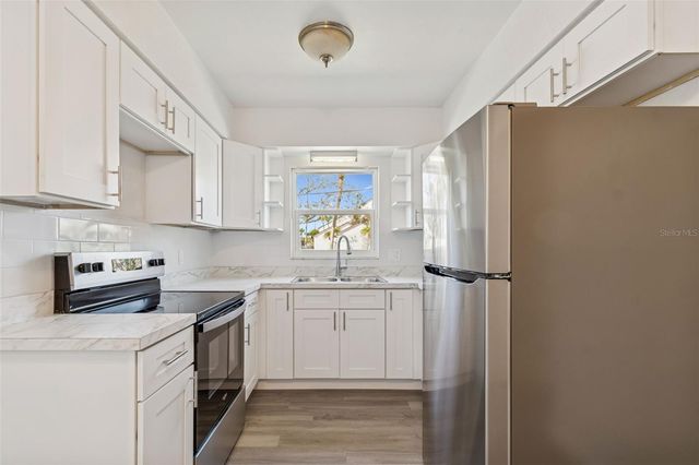 4565 DUHME ROAD 101, St Petersburg, FL 33708