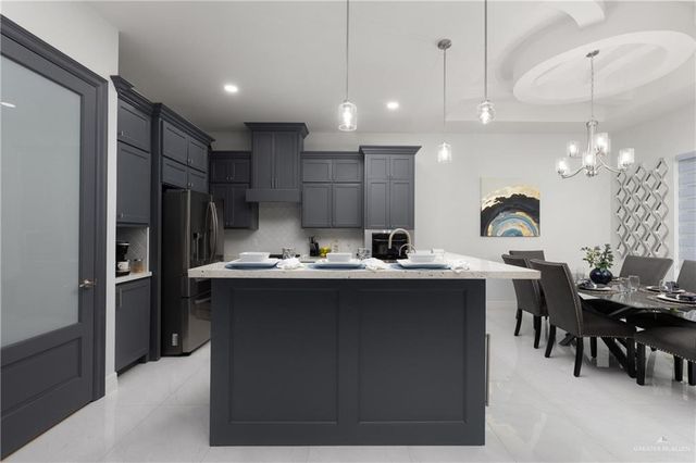 1213 N Garden Ridge Avenue, San Juan, TX 78589