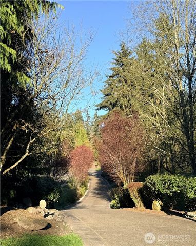 7402 229th Place SE, Woodinville, WA 98072