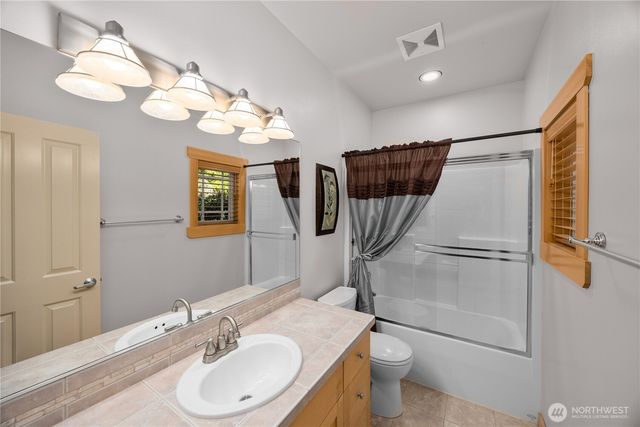 7402 229th Place SE, Woodinville, WA 98072