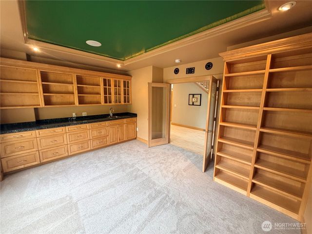 7402 229th Place SE, Woodinville, WA 98072