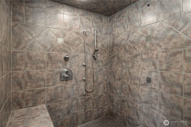 7402 229th Place SE, Woodinville, WA 98072
