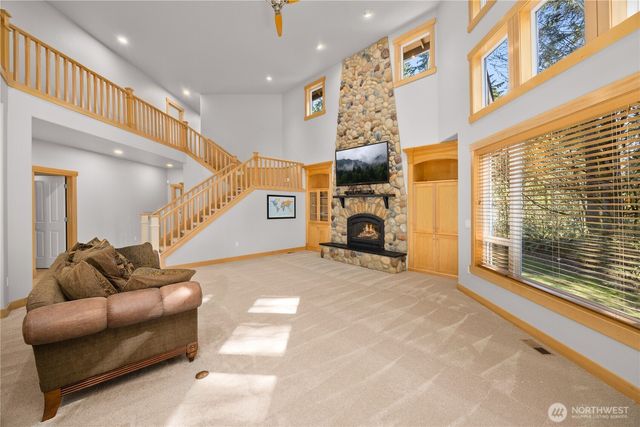 7402 229th Place SE, Woodinville, WA 98072