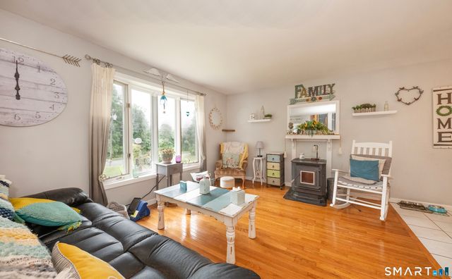 112 Leigh Drive, East Haven, CT 06512
